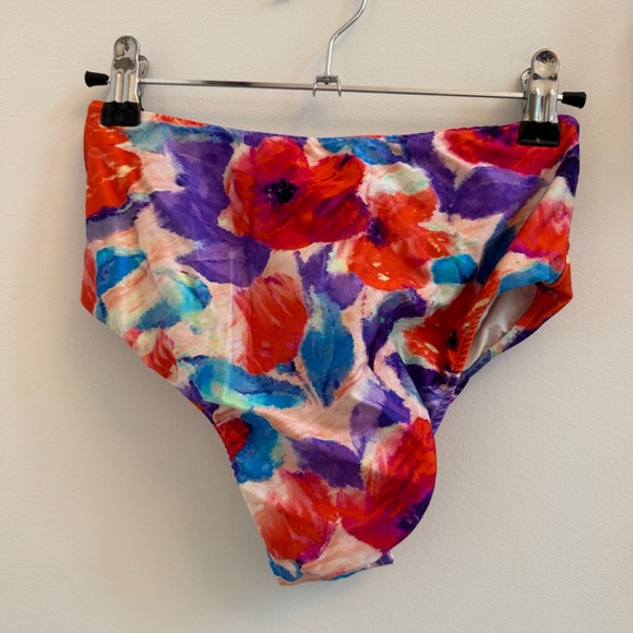 Colorful Women's Bikini Set - Picture 7 of 9